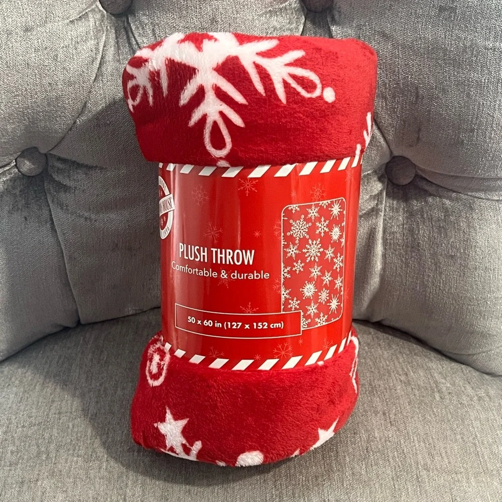 Holiday Plush Throw Blanket - NWT